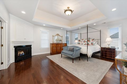 Tiny photo for 602 S Sunnyside Avenue, Elmhurst, IL 60126 (MLS # 12614352)