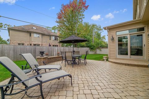 Tiny photo for 602 S Sunnyside Avenue, Elmhurst, IL 60126 (MLS # 12614352)