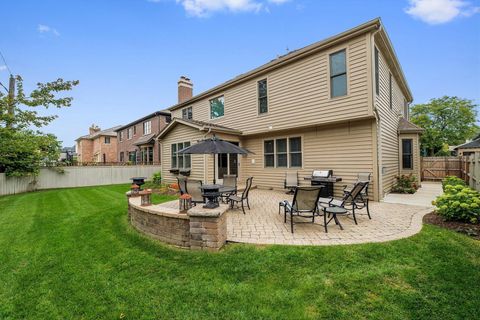 Tiny photo for 602 S Sunnyside Avenue, Elmhurst, IL 60126 (MLS # 12614352)