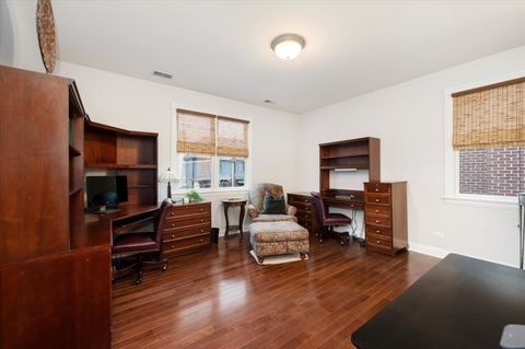 Tiny photo for 602 S Sunnyside Avenue, Elmhurst, IL 60126 (MLS # 12614352)