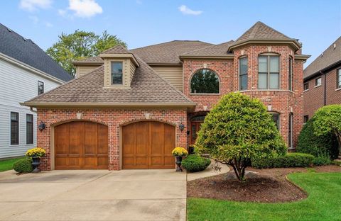 Photo of 602 S Sunnyside Avenue, Elmhurst, IL 60126 (MLS # 12614352)