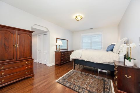 Tiny photo for 602 S Sunnyside Avenue, Elmhurst, IL 60126 (MLS # 12614352)