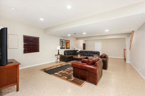 Tiny photo for 602 S Sunnyside Avenue, Elmhurst, IL 60126 (MLS # 12614352)