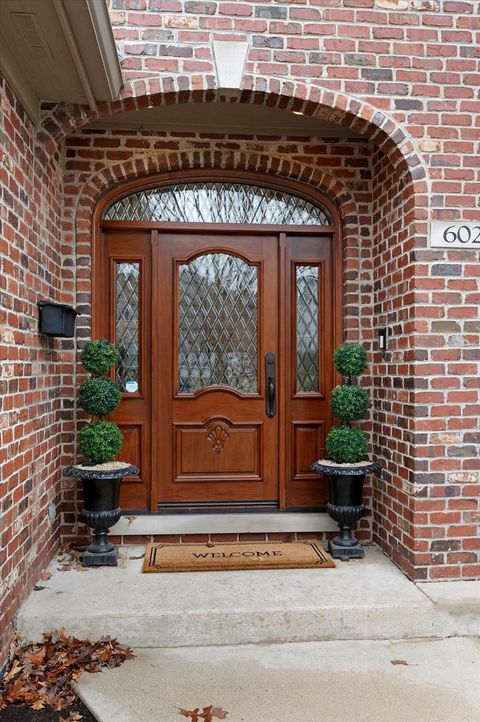 Tiny photo for 602 S Sunnyside Avenue, Elmhurst, IL 60126 (MLS # 12614352)