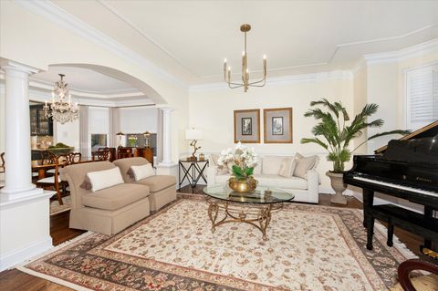 Tiny photo for 602 S Sunnyside Avenue, Elmhurst, IL 60126 (MLS # 12614352)