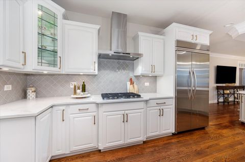 Tiny photo for 602 S Sunnyside Avenue, Elmhurst, IL 60126 (MLS # 12614352)