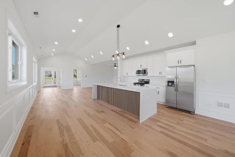 Tiny photo for 10718 S Worth Avenue, Worth, IL 60482 (MLS # 12775652)