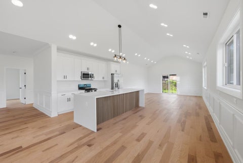 Tiny photo for 10718 S Worth Avenue, Worth, IL 60482 (MLS # 12775652)