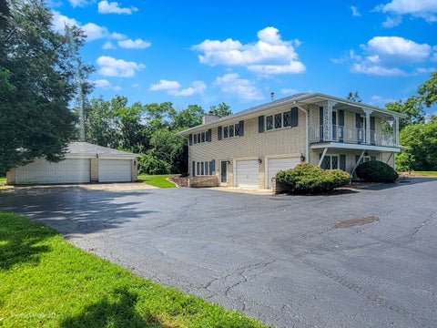 Tiny photo for 13900 108th Avenue, Orland Park, IL 60467 (MLS # 12773170)