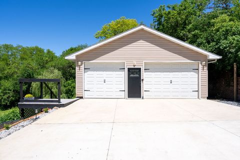 Tiny photo for 6401 W 95th Avenue Court, Taylor Ridge, IL 61284 (MLS # 12639008)