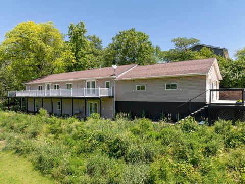 Tiny photo for 6401 W 95th Avenue Court, Taylor Ridge, IL 61284 (MLS # 12639008)