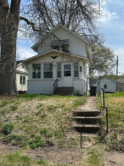 Tiny photo for 3113 9 1/2 Street, Rock Island, IL 61201 (MLS # 12622391)