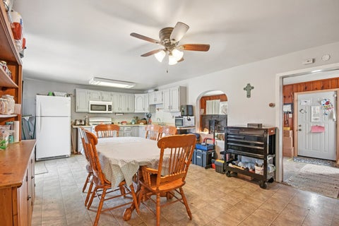 Tiny photo for 25616 W Lake Shore Drive, Ingleside, IL 60041 (MLS # 12577498)