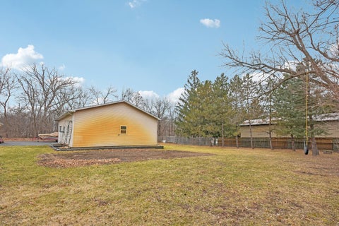 Tiny photo for 25616 W Lake Shore Drive, Ingleside, IL 60041 (MLS # 12577498)
