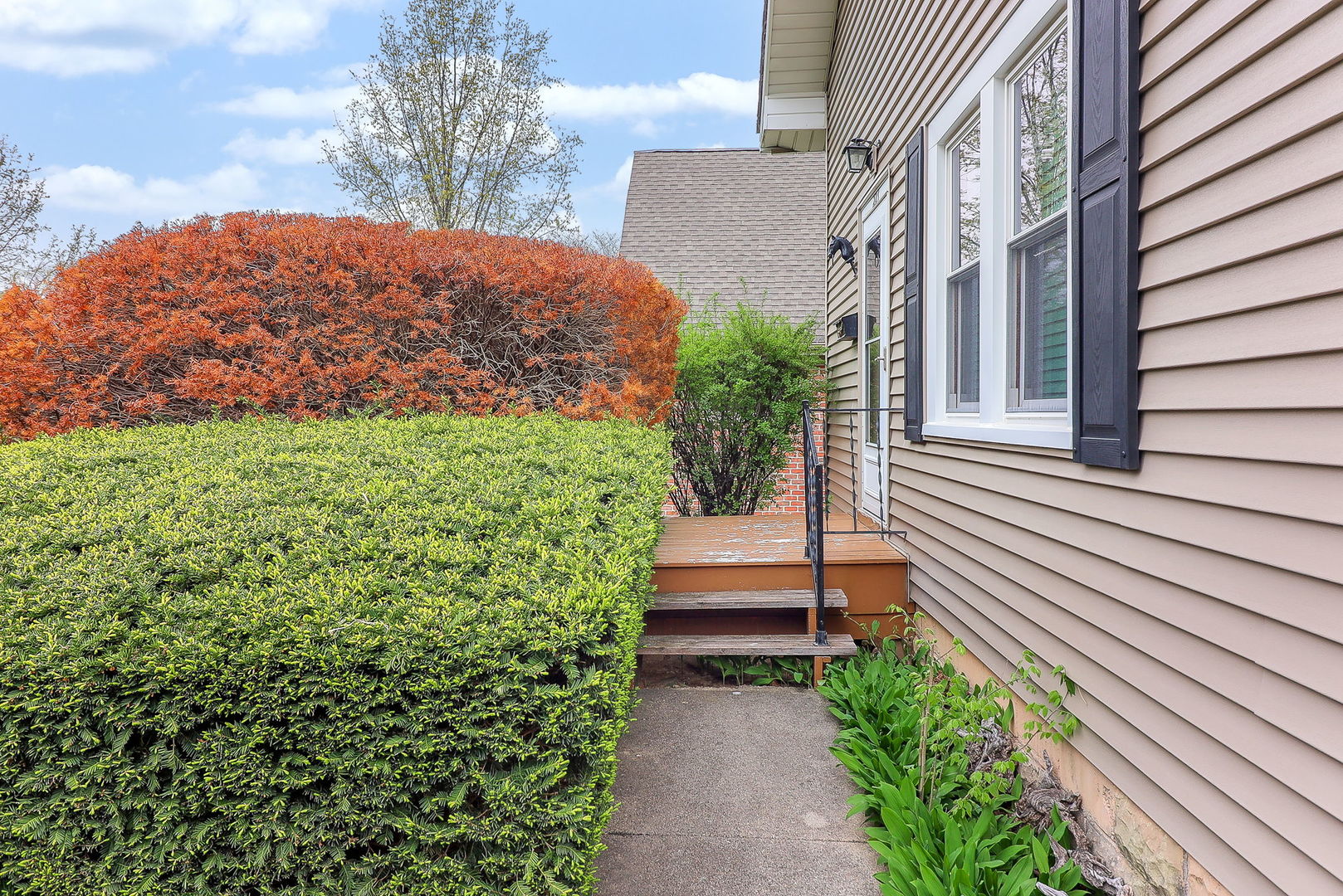 223 Bryant Avenue