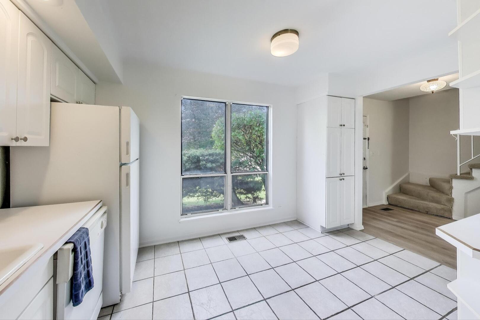 29W420 Tanglewood Lane