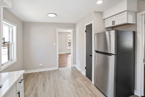 Tiny photo for 752 E 164th Street, South Holland, IL 60473 (MLS # 12627950)
