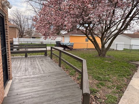 Tiny photo for 752 E 164th Street, South Holland, IL 60473 (MLS # 12627950)