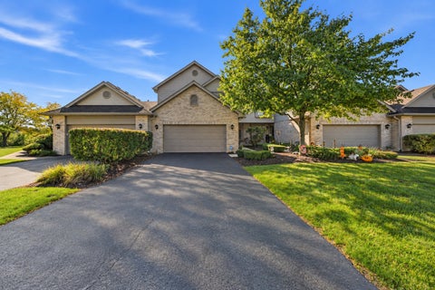 Photo of 1169 Amber Drive, Lemont, IL 60439 (MLS # 12773219)