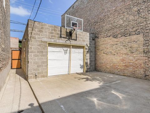 Tiny photo for 4243 S King Drive, Chicago, IL 60615 (MLS # 12460475)