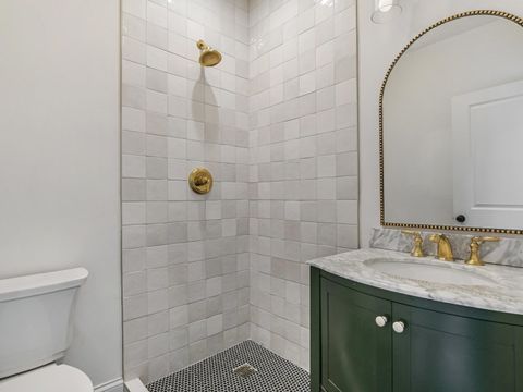 Tiny photo for 4243 S King Drive, Chicago, IL 60615 (MLS # 12460475)