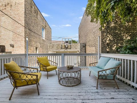 Tiny photo for 4243 S King Drive, Chicago, IL 60615 (MLS # 12460475)