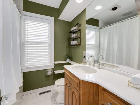 Tiny photo for 207 S Edgewood Avenue, La Grange, IL 60525 (MLS # 12649076)