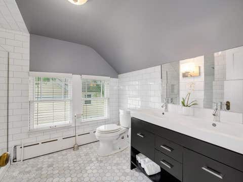 Tiny photo for 207 S Edgewood Avenue, La Grange, IL 60525 (MLS # 12649076)