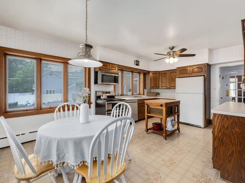 Tiny photo for 207 S Edgewood Avenue, La Grange, IL 60525 (MLS # 12649076)