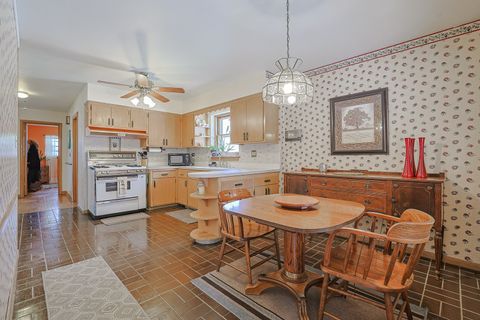 Tiny photo for 1413 Highridge Parkway, Westchester, IL 60154 (MLS # 12465714)