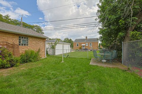 Tiny photo for 1413 Highridge Parkway, Westchester, IL 60154 (MLS # 12465714)