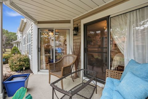 Tiny photo for 352 Kildare Court #352, Carol Stream, IL 60188 (MLS # 12558211)