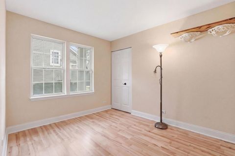 Tiny photo for 352 Kildare Court #352, Carol Stream, IL 60188 (MLS # 12558211)