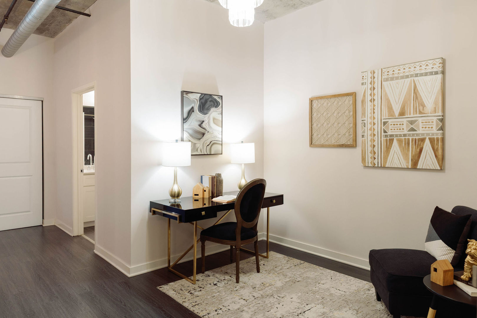 50 E 16th Street 402