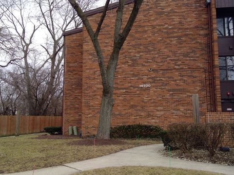 A home in Oak Forest