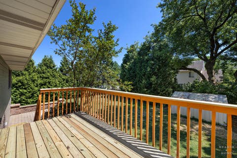 Tiny photo for 558 Barbary Lane, Woodstock, IL 60098 (MLS # 12741668)