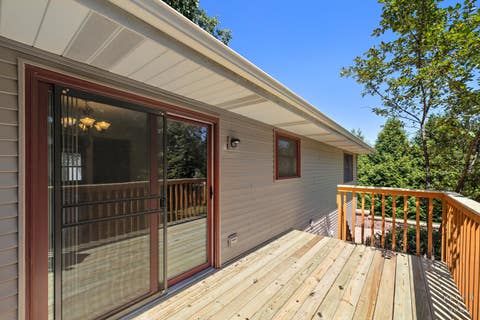 Tiny photo for 558 Barbary Lane, Woodstock, IL 60098 (MLS # 12741668)