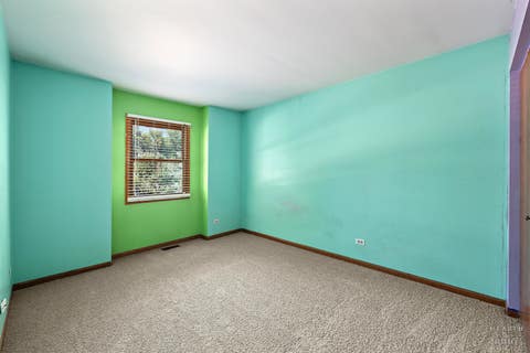 Tiny photo for 558 Barbary Lane, Woodstock, IL 60098 (MLS # 12741668)