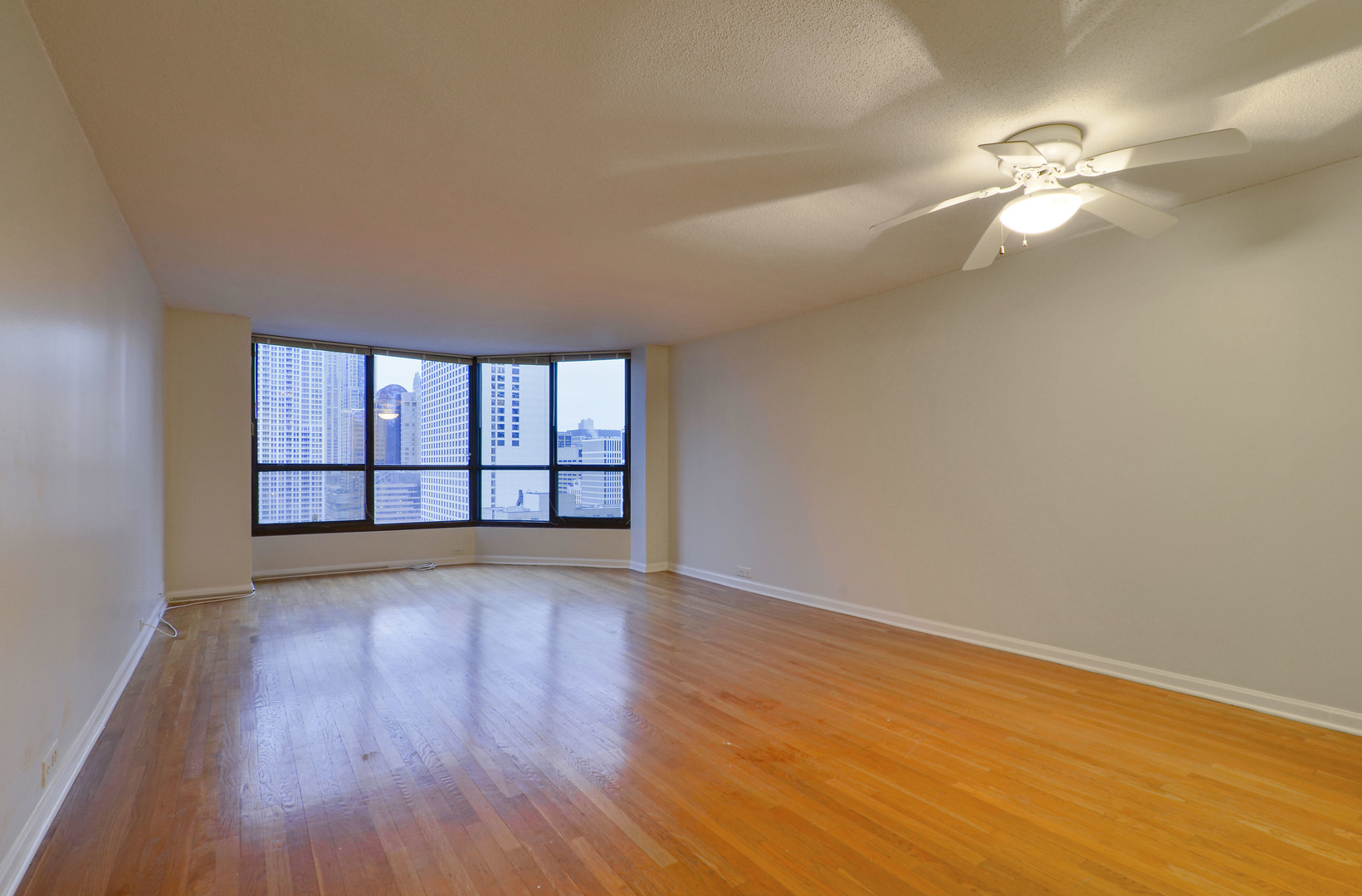 405 N Wabash Avenue 2502