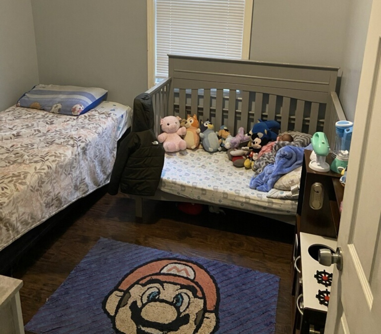 8329 S Burnham Avenue