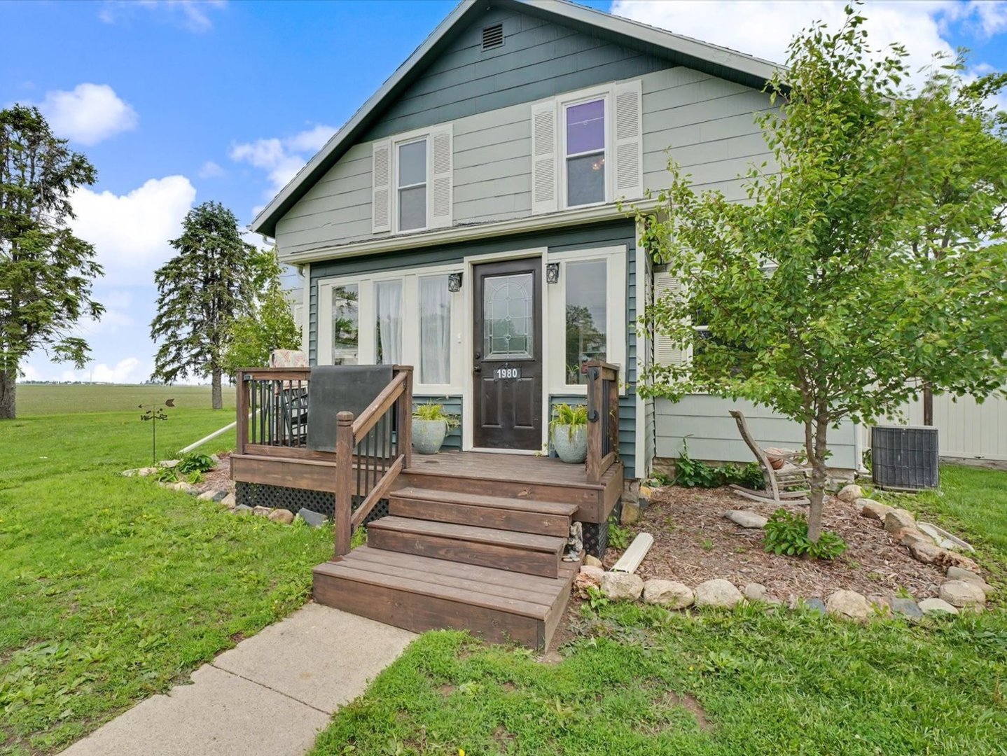 1980 County Road 900 N
