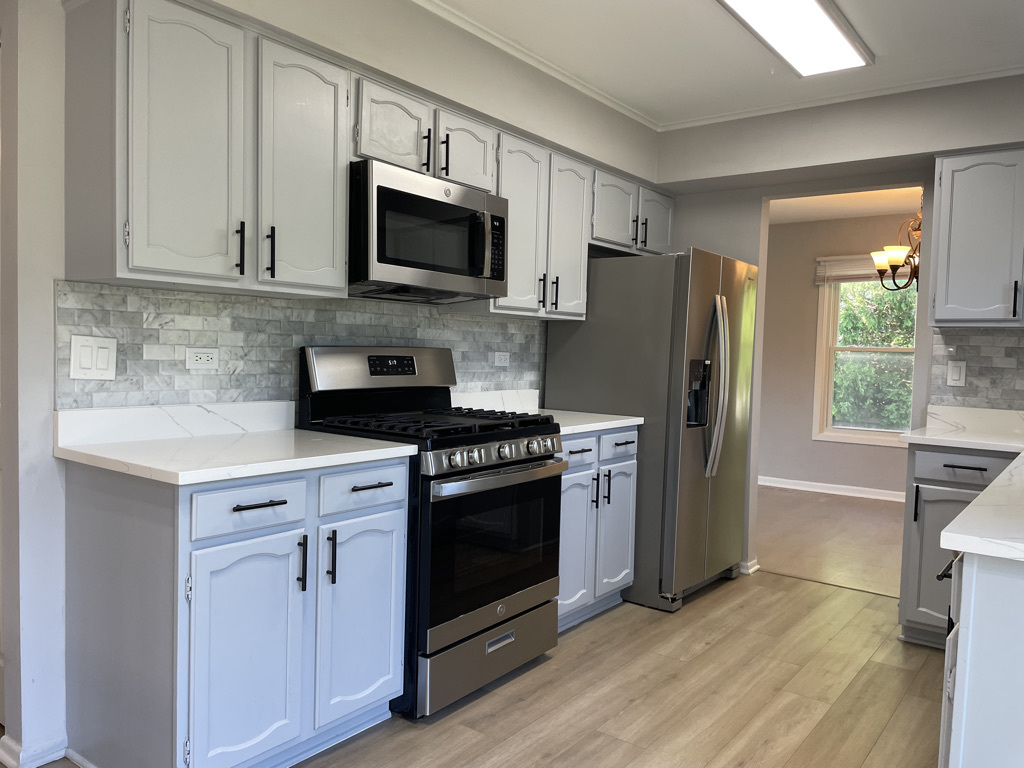 1111 Lockwood Drive