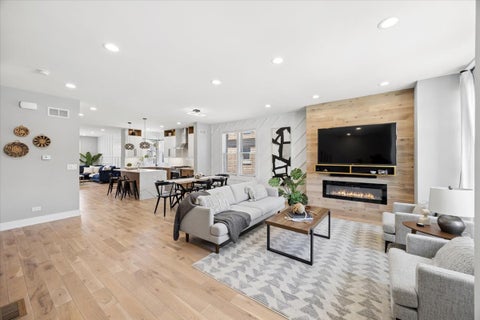 Tiny photo for 3842 W 108th Place, Chicago, IL 60655 (MLS # 12668050)