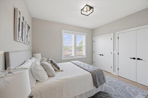 Tiny photo for 3842 W 108th Place, Chicago, IL 60655 (MLS # 12668050)