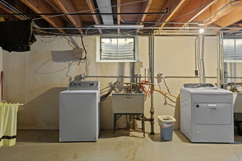 Tiny photo for 10710 W Cermak Road #2W, Westchester, IL 60154 (MLS # 12766552)