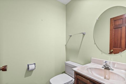 Tiny photo for 1525 N Kendal Court, Arlington Heights, IL 60004 (MLS # 12570086)