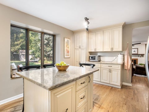 Tiny photo for 3820 Saratoga Avenue, Downers Grove, IL 60515 (MLS # 12747413)