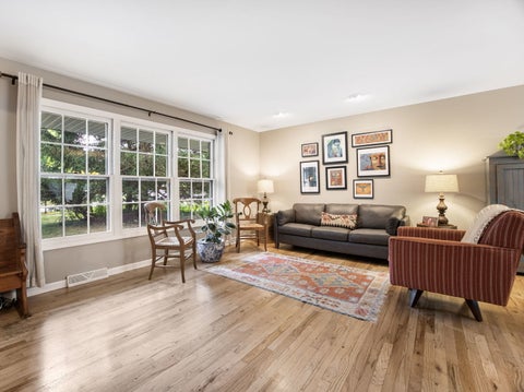 Tiny photo for 3820 Saratoga Avenue, Downers Grove, IL 60515 (MLS # 12747413)