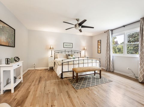 Tiny photo for 3820 Saratoga Avenue, Downers Grove, IL 60515 (MLS # 12747413)