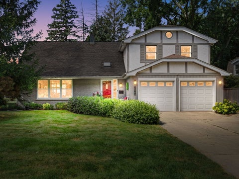 Tiny photo for 3820 Saratoga Avenue, Downers Grove, IL 60515 (MLS # 12747413)